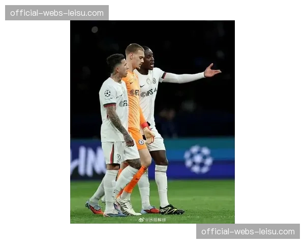 “巴黎圣日耳曼2-0领先里昂,姆巴佩助攻梅开二度” “巴黎圣日耳曼2-0领先里昂,姆巴佩助攻梅开二度”