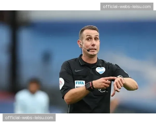 英超下赛季将试行“球员麦克风”项目,赛后会播放部分场内对话 英超下赛季将试行“球员麦克风”项目,赛后会播放部分场内对话